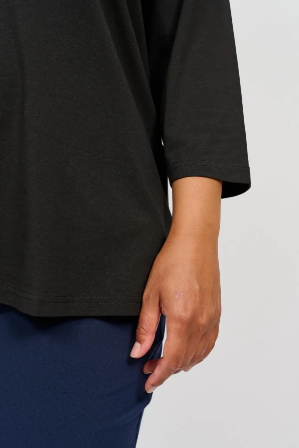 Basis T-shirt I A-facon Med 3/4 ærmer - Sort