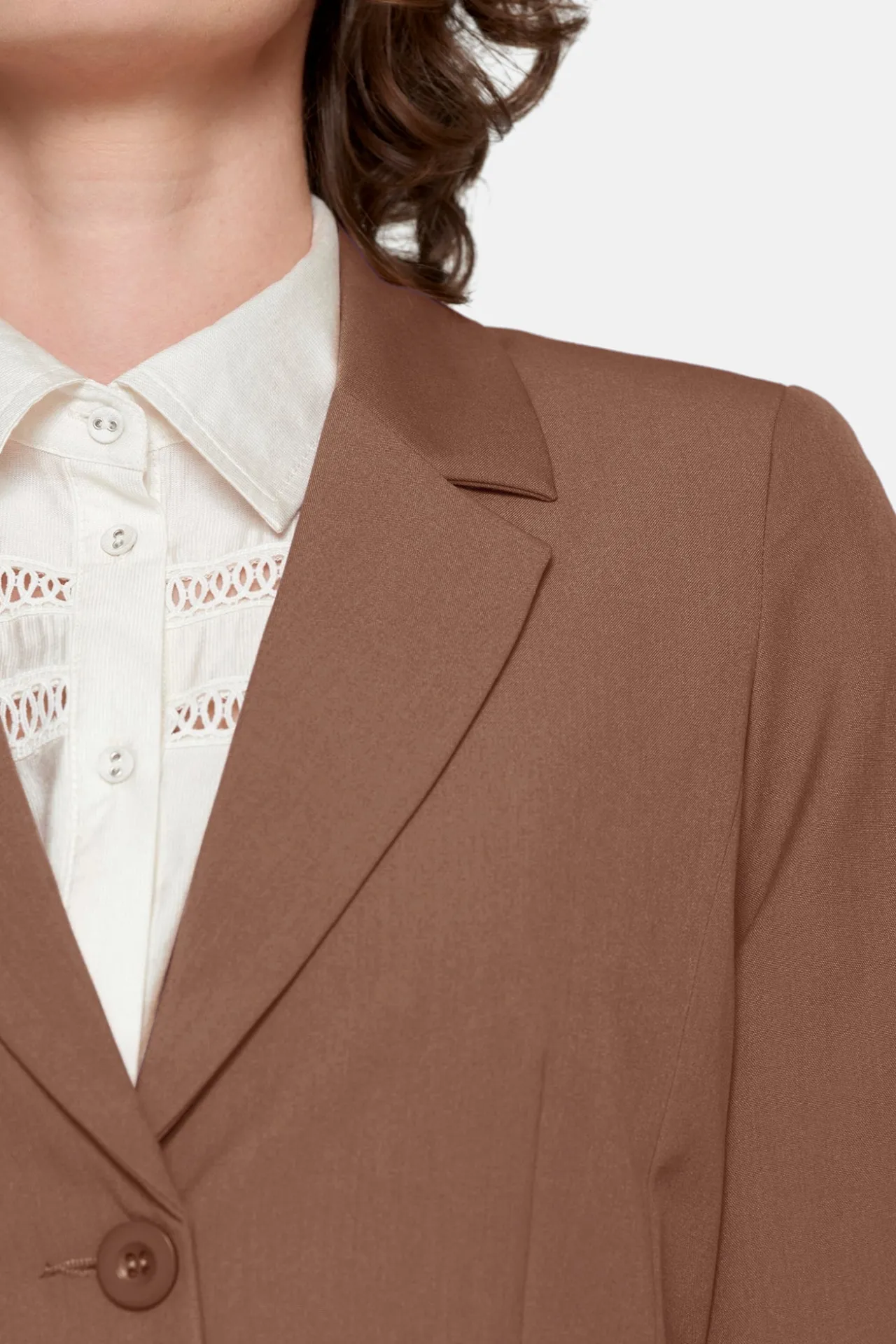 blazer__thrush_brown_1.webp Blazer - Thrush Brown