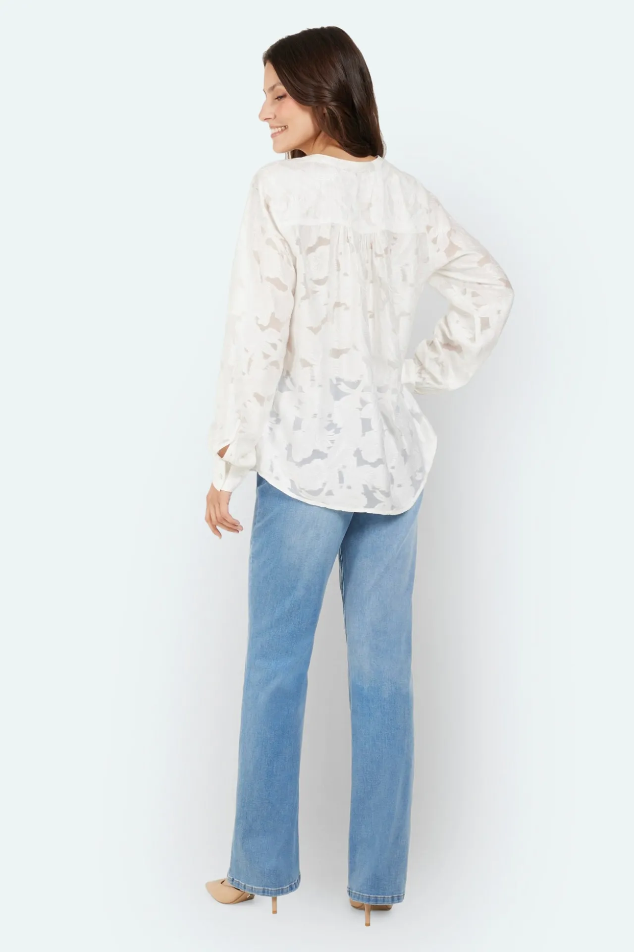 blouse__cloud_dancer_2.webp Blouse - Cloud Dancer