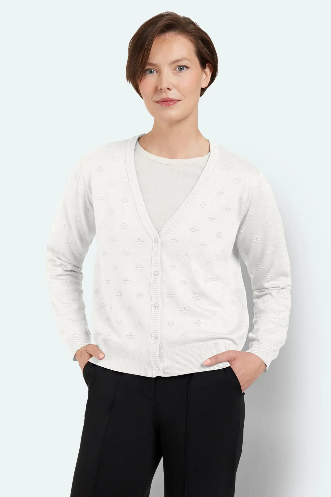 cardigan__rhvid_0.webp Cardigan - Råhvid