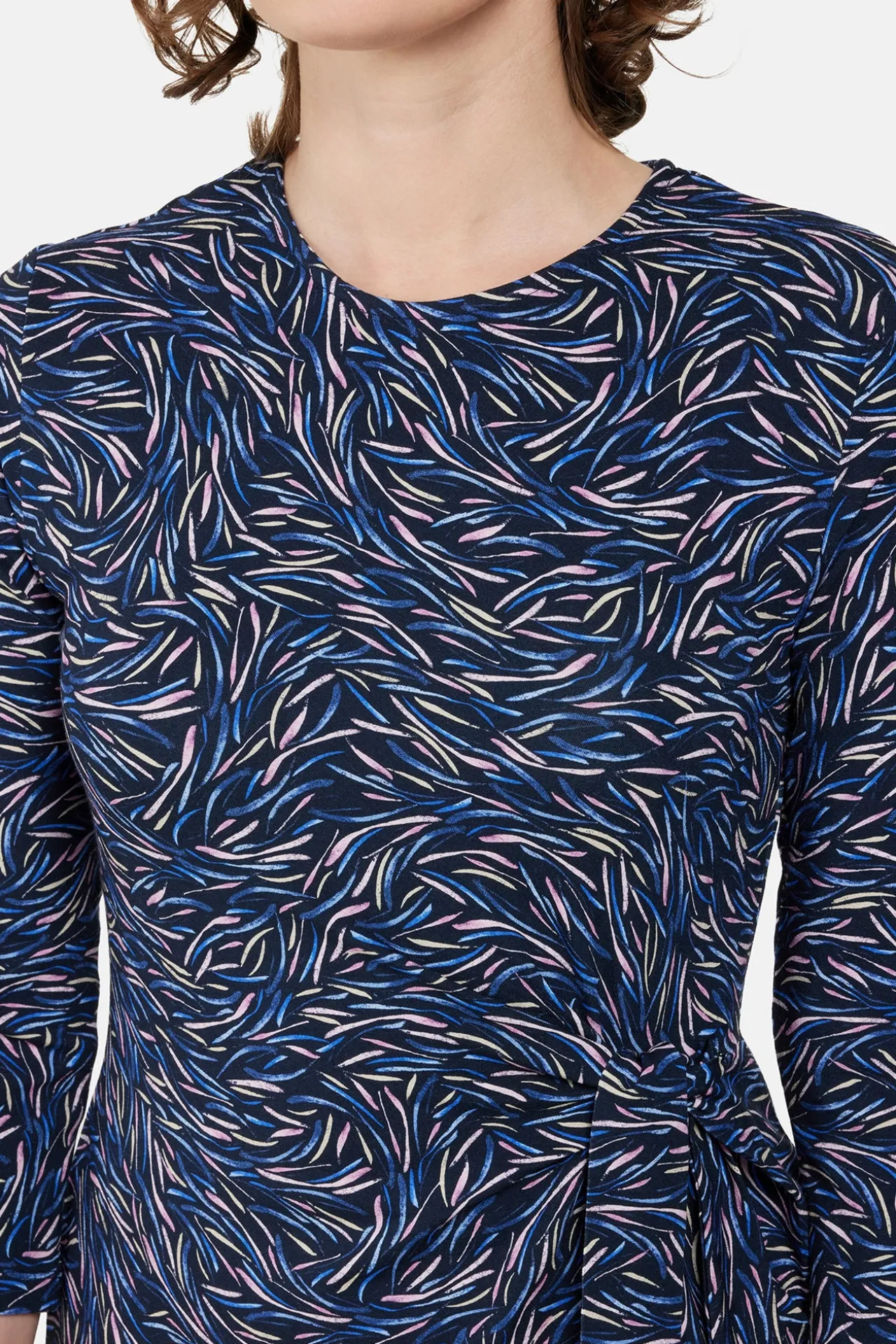 kjole__dark_blue_1.webp Kjole - Dark Blue