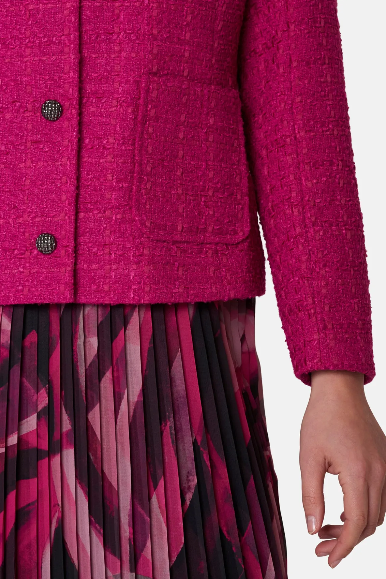 let_jakke__fuchsia_red_2.webp Let jakke - Fuchsia Red