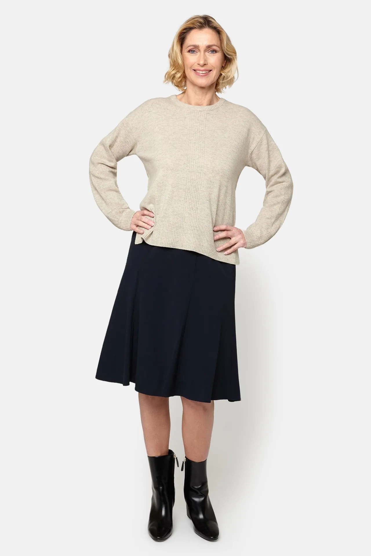 nederdel__navy_2.webp Nederdel - Navy