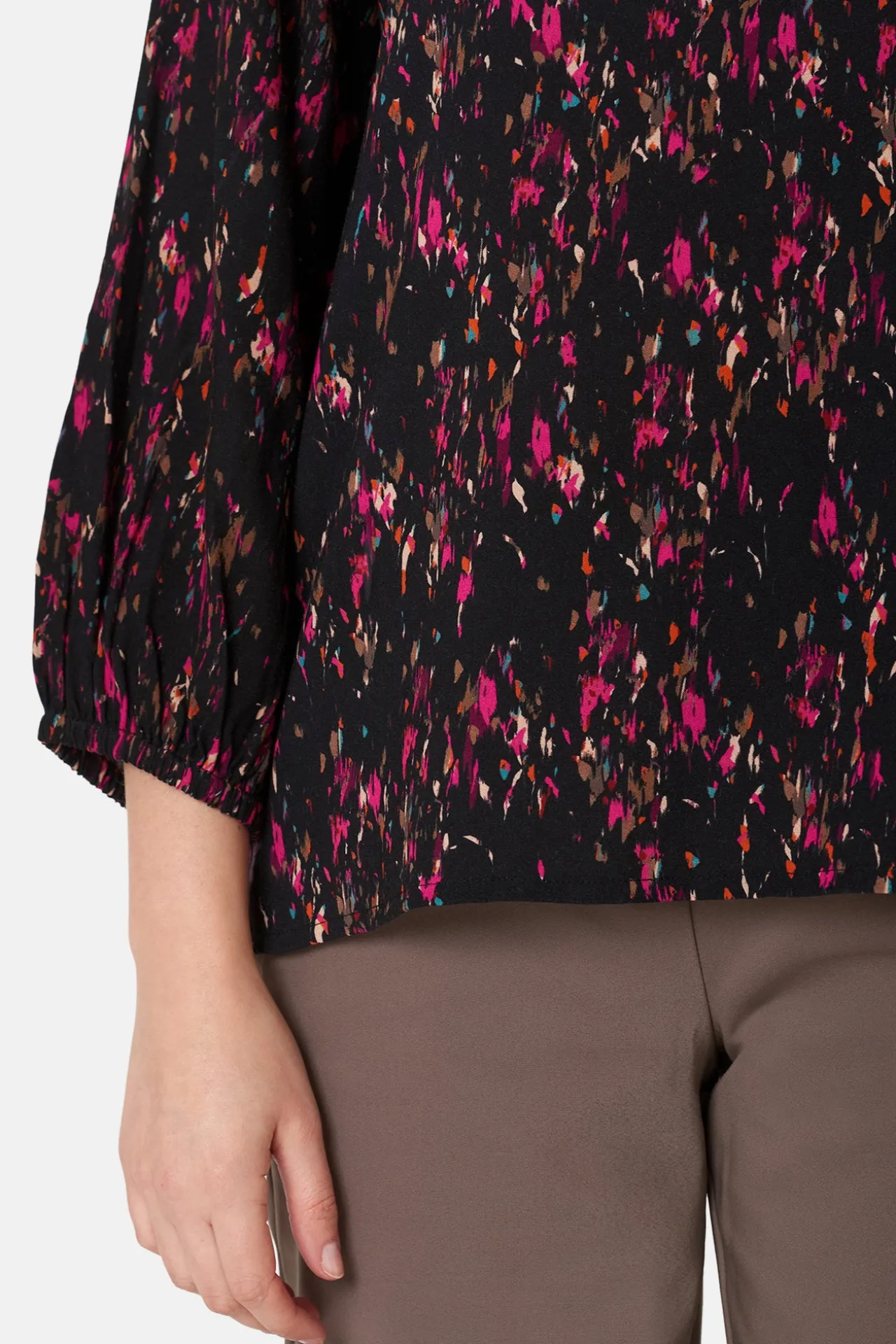 rmet_bluse__sort_mix_2.webp 3/4 ærmet Bluse - Sort Mix