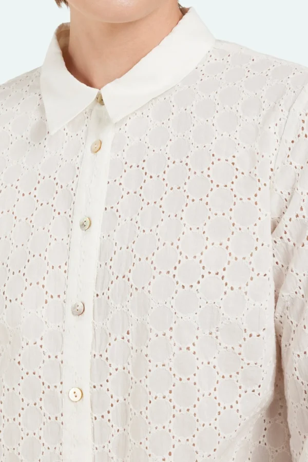 Skjorte - Råhvid - Med broderie anglaise