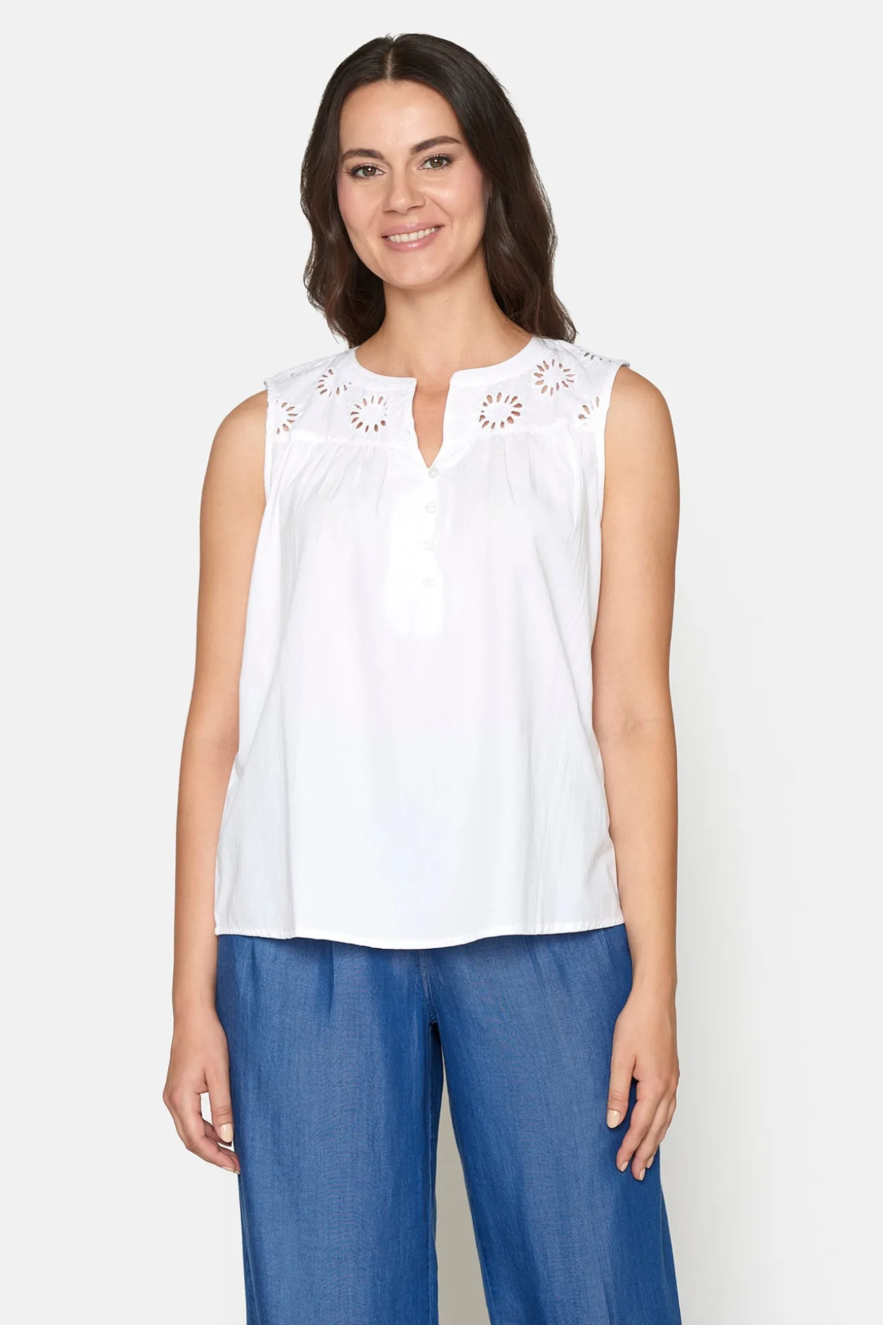 top_med_broderi_anglaise__0.webp Top Med Broderi Anglaise - Hvid