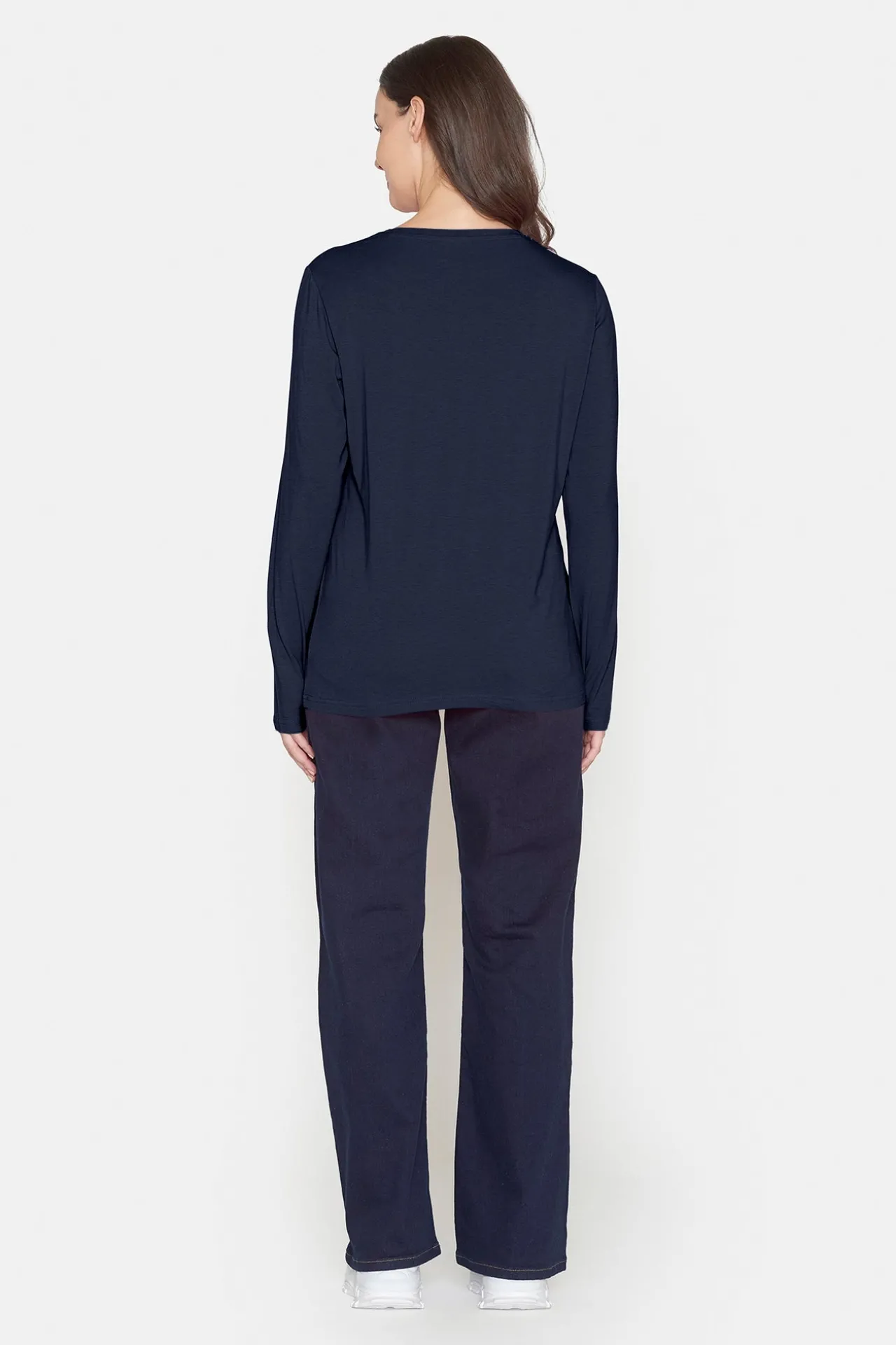 tshirt_med_rund_hals__nav_1.webp T-shirt Med Rund Hals - Navy
