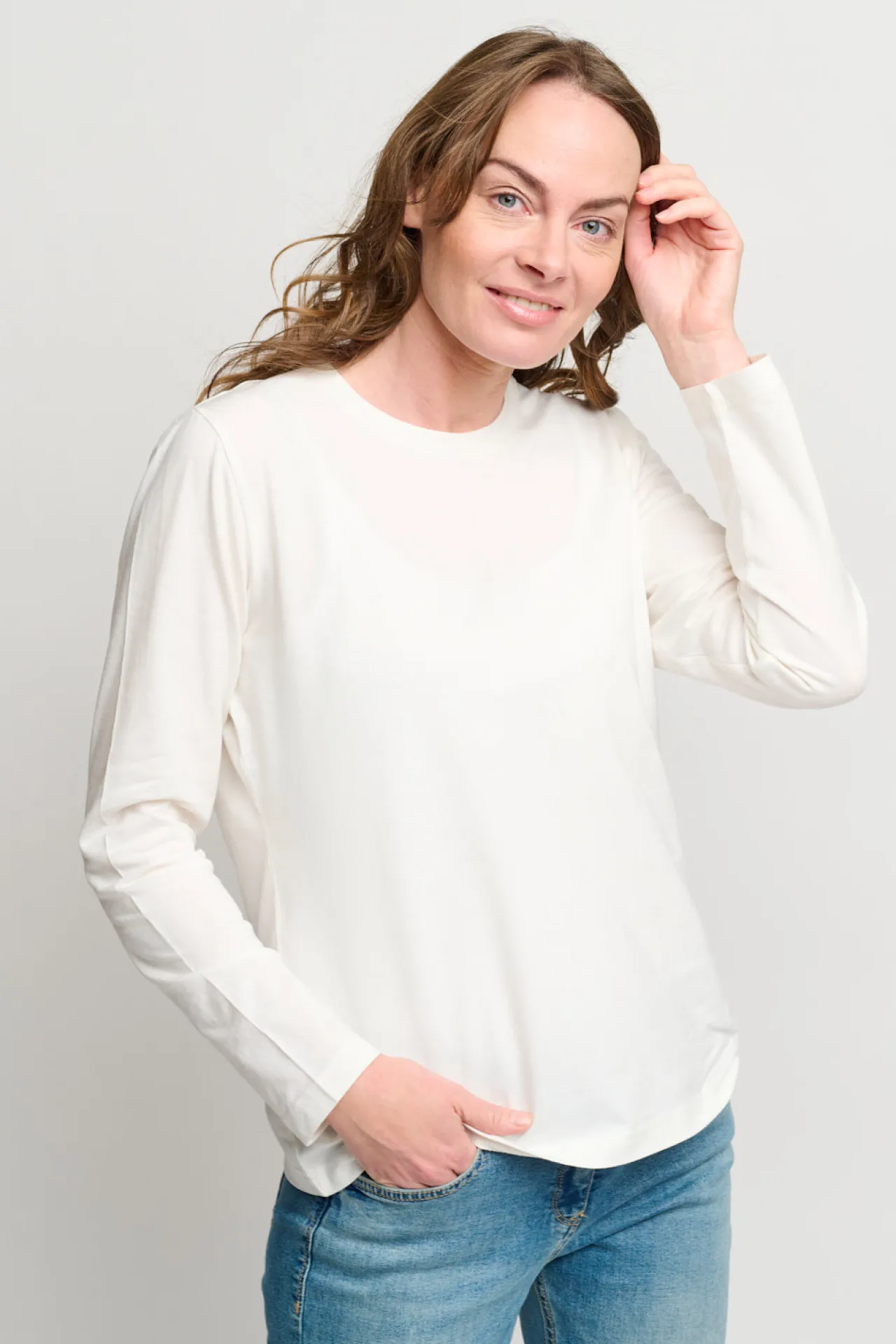 tshirt_med_rund_hals__off_2.webp T-shirt Med Rund Hals - Off White