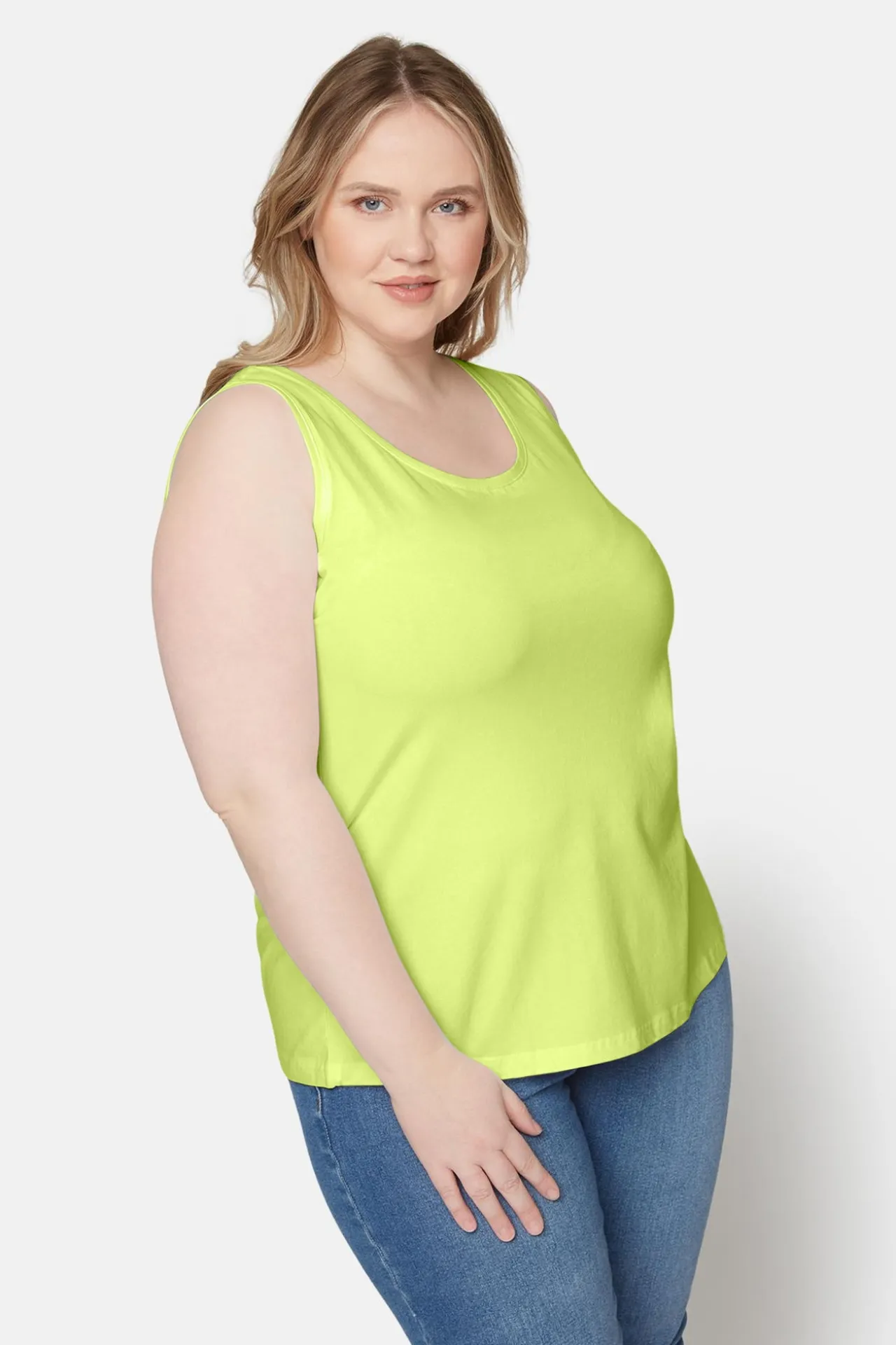 basis_aformet_top__sunny__0.webp Basis A-formet Top - Sunny Lime
