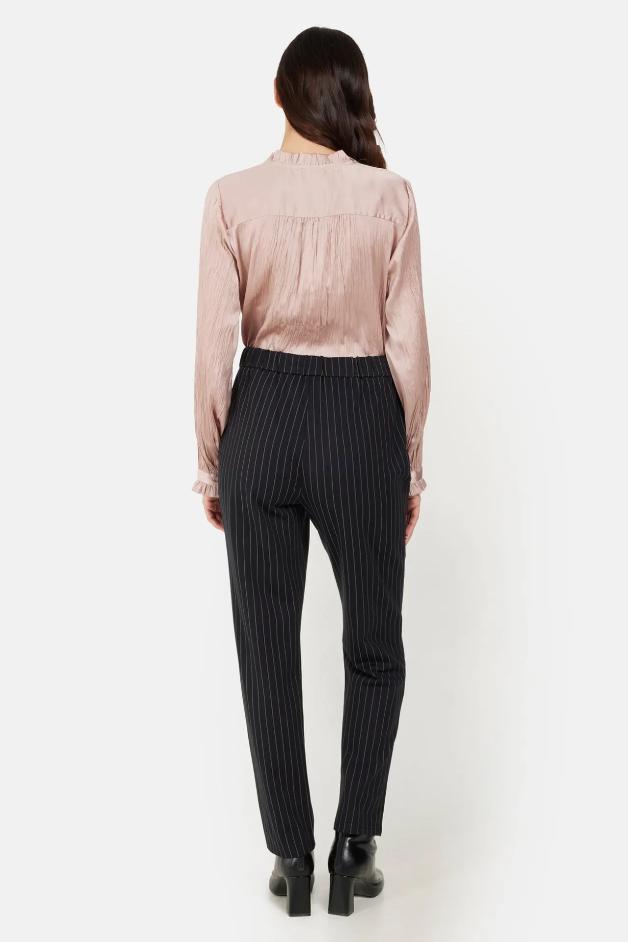 bukser___black_pinstripe_2.webp Bukser 7/8 - Black Pinstripe