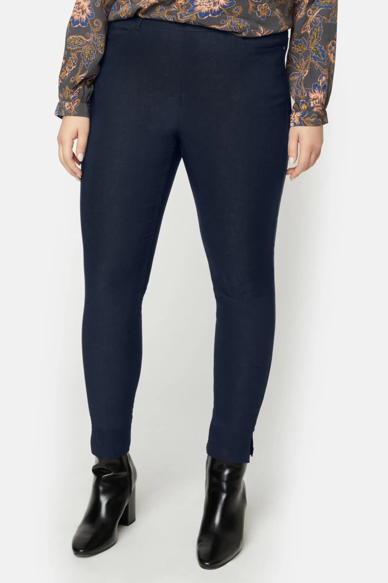 bukser_sofia__midnight_b_0.webp 7/8 Bukser Sofia - Midnight Blue Navy