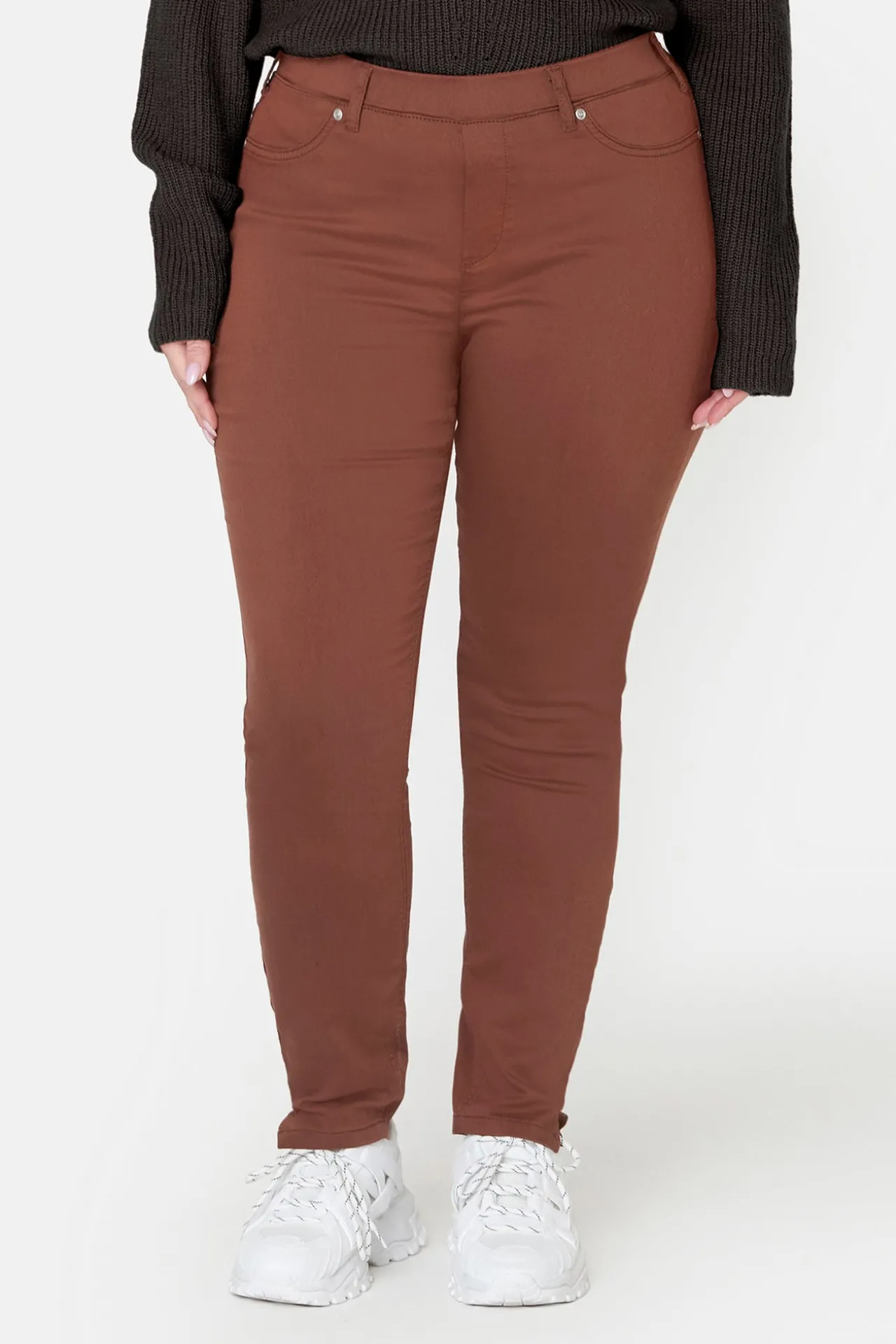 bukser_sofia_slit_fit__t_0.webp 7/8 Bukser, Sofia, Slit Fit - Tiramisu
