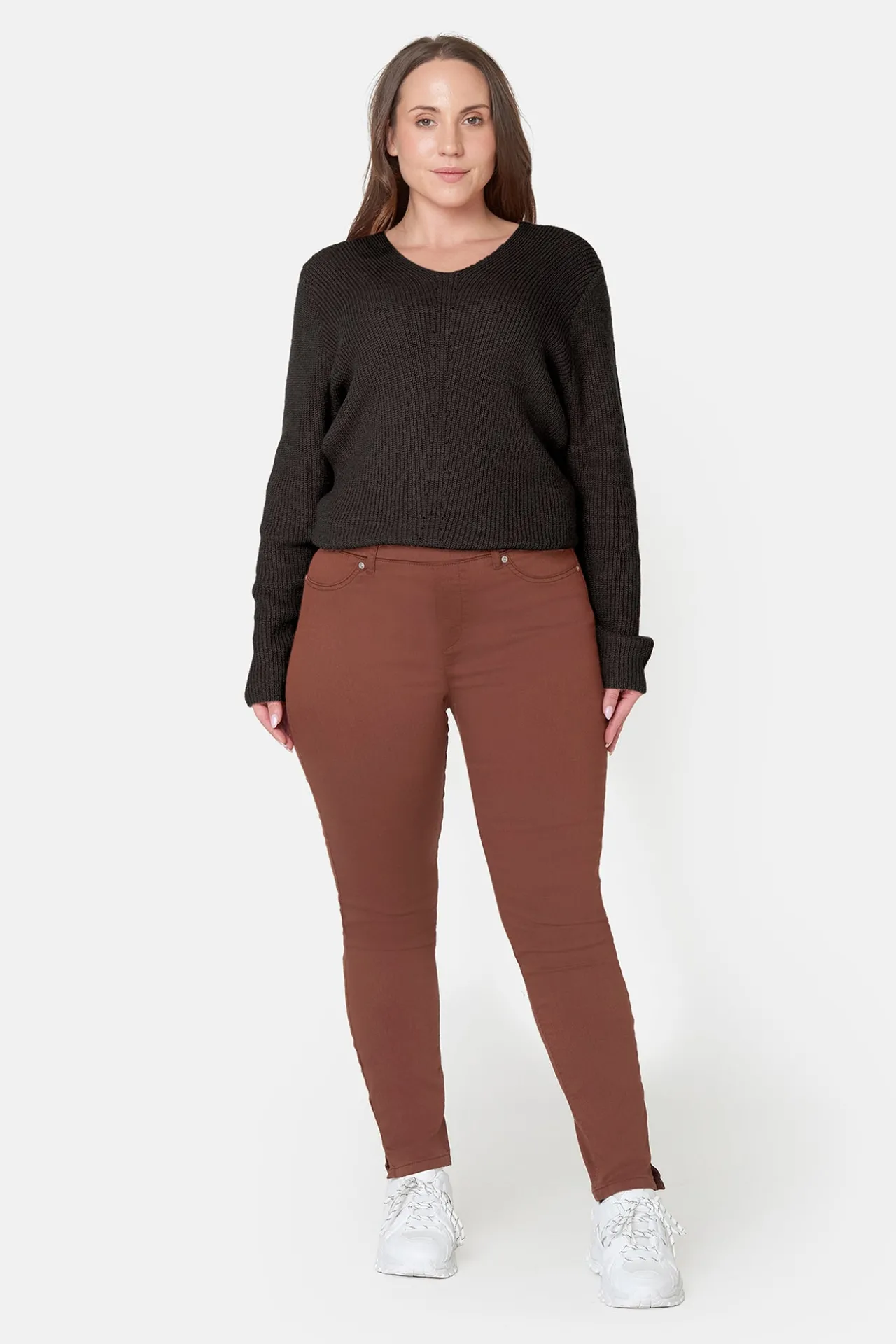 bukser_sofia_slit_fit__t_2.webp 7/8 Bukser, Sofia, Slit Fit - Tiramisu