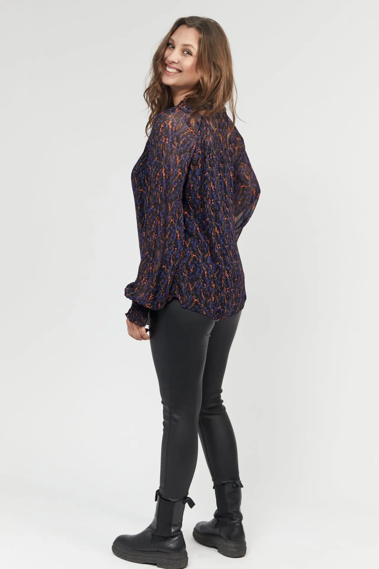 coated_leggings__sort_3.webp Coated Leggings - Sort