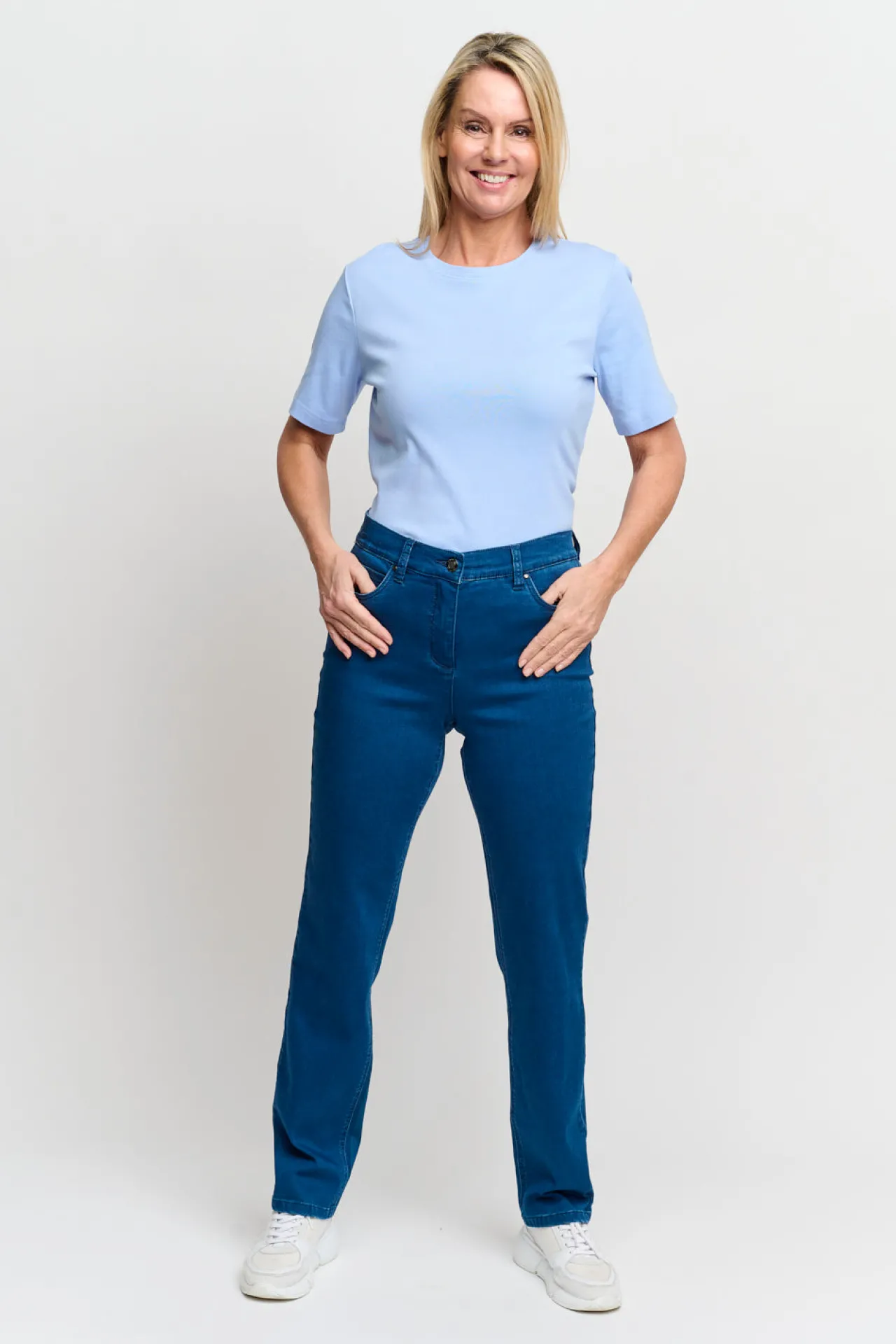 jeans_ingrid__washed_deni_2.webp Jeans Ingrid - Washed denim - Straight fit, Wide Leg