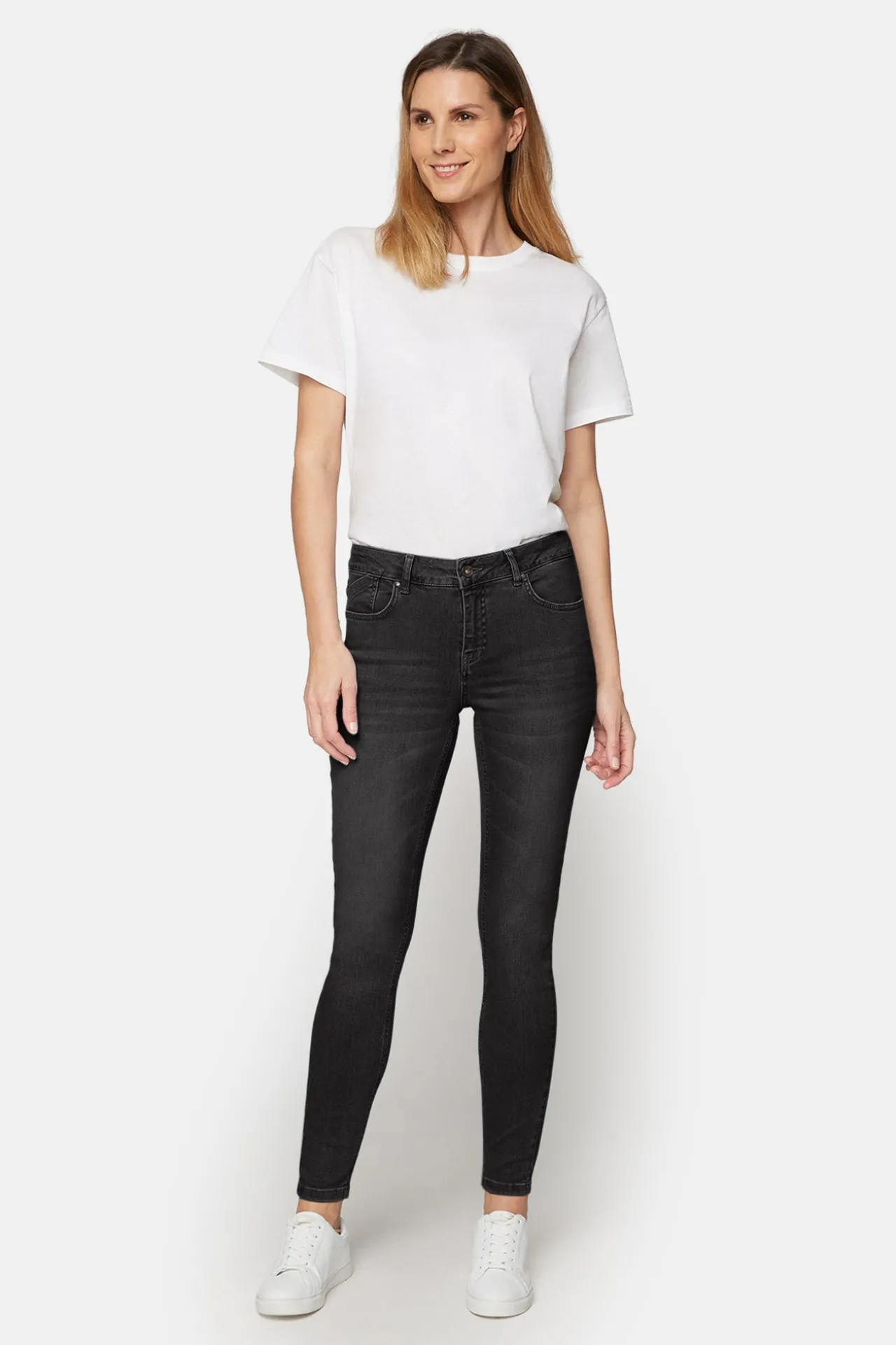 jeans_liza__skinny_legs___1.webp Jeans Liza - Skinny Legs - Sort