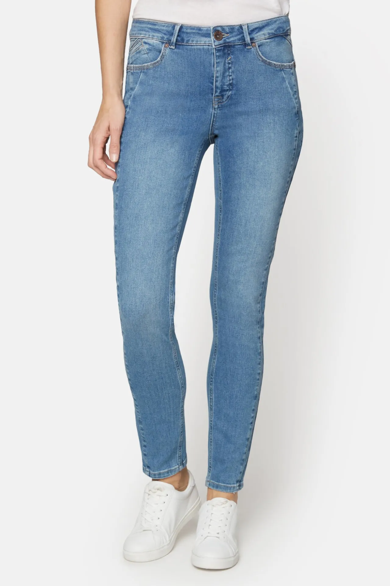 jeans_maggie_narrow_legs__0-1.webp Jeans Maggie Narrow Legs - Light Blue Denim