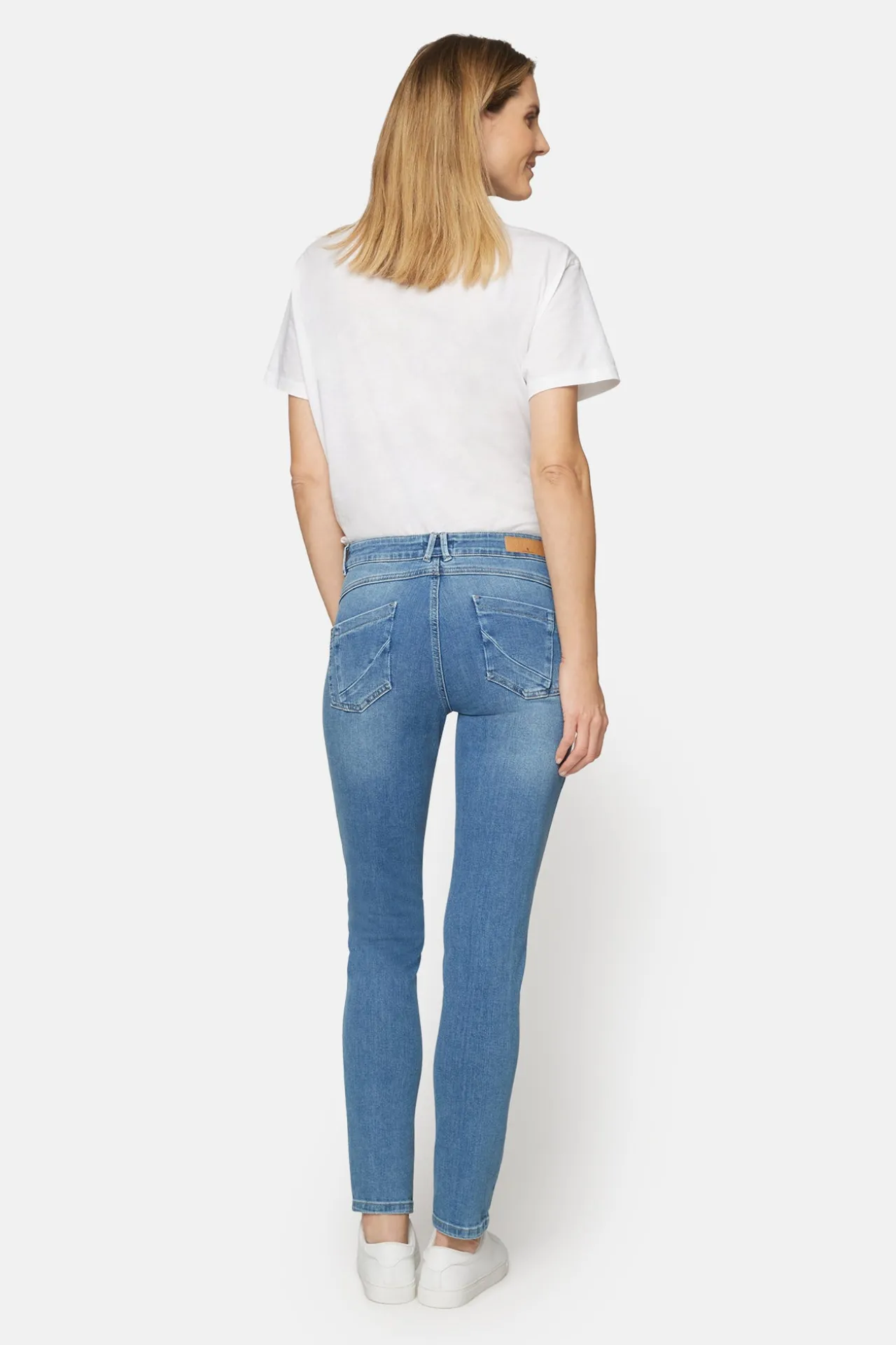 jeans_maggie_narrow_legs__2-1.webp Jeans Maggie Narrow Legs - Light Blue Denim