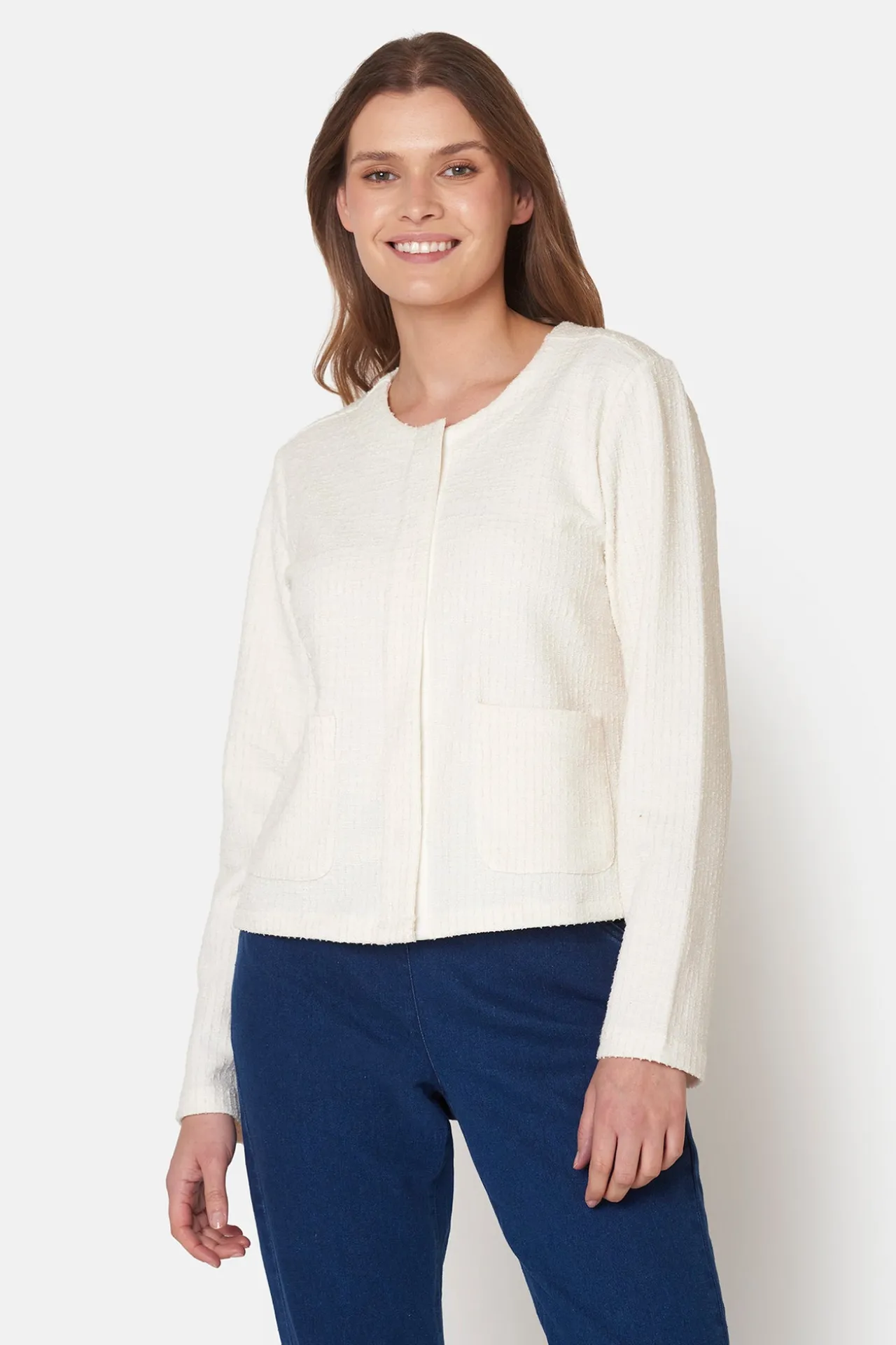 let_jakke__off_white_0.webp Let jakke - Off white