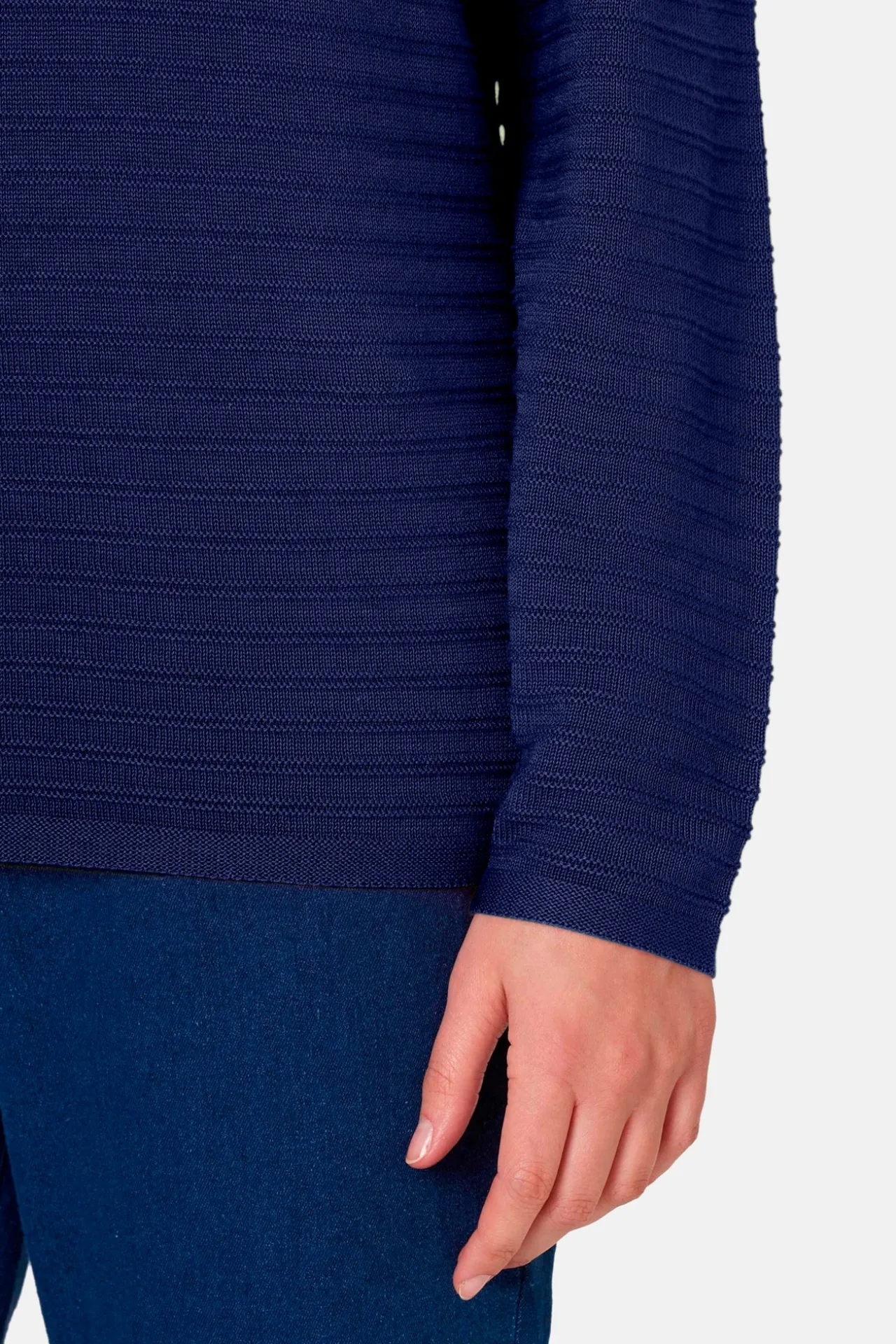 pullover__beacon_blue_2-1.webp Pullover - Beacon Blue