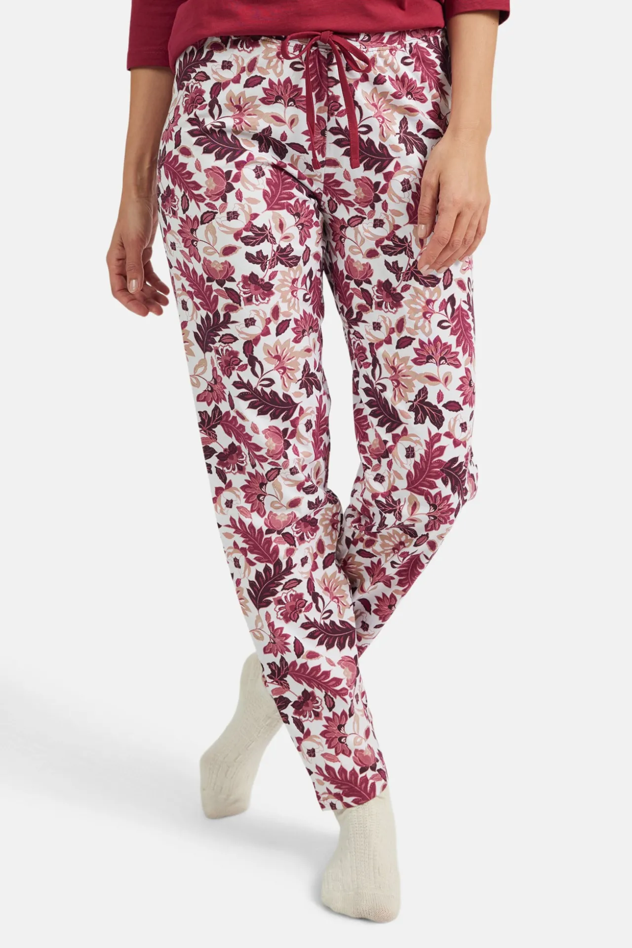 pyjamas__beet_red_3.webp Pyjamas - Beet Red