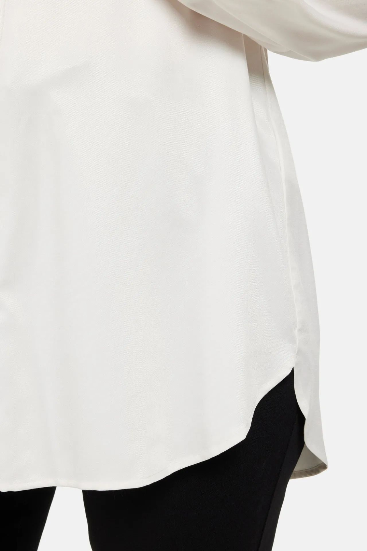 skjorte__off_white_2.webp Skjorte - Off White