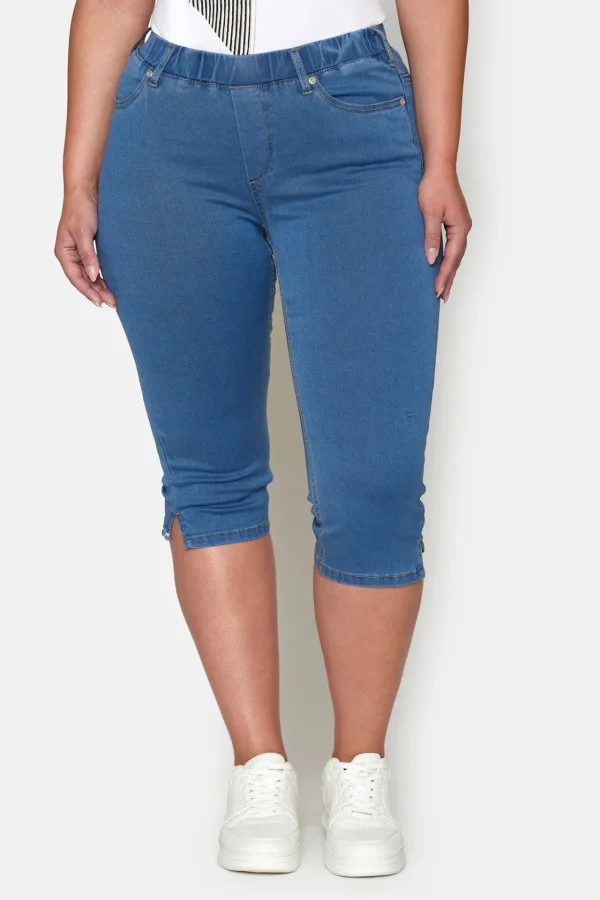 Sofia Capri Jeans - Medium Blue Denim