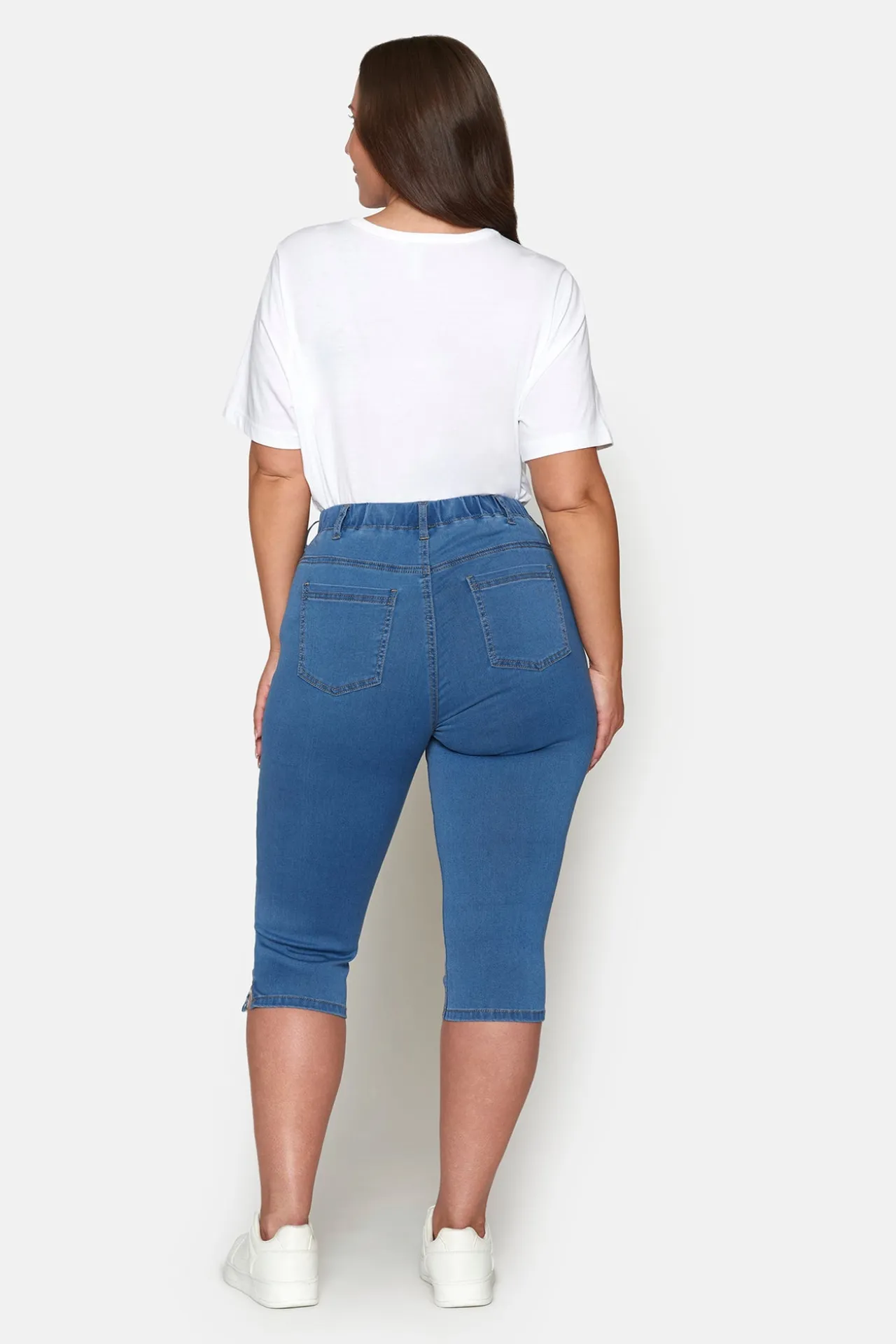 sofia_capri_jeans__medium_3.webp Sofia Capri Jeans - Medium Blue Denim
