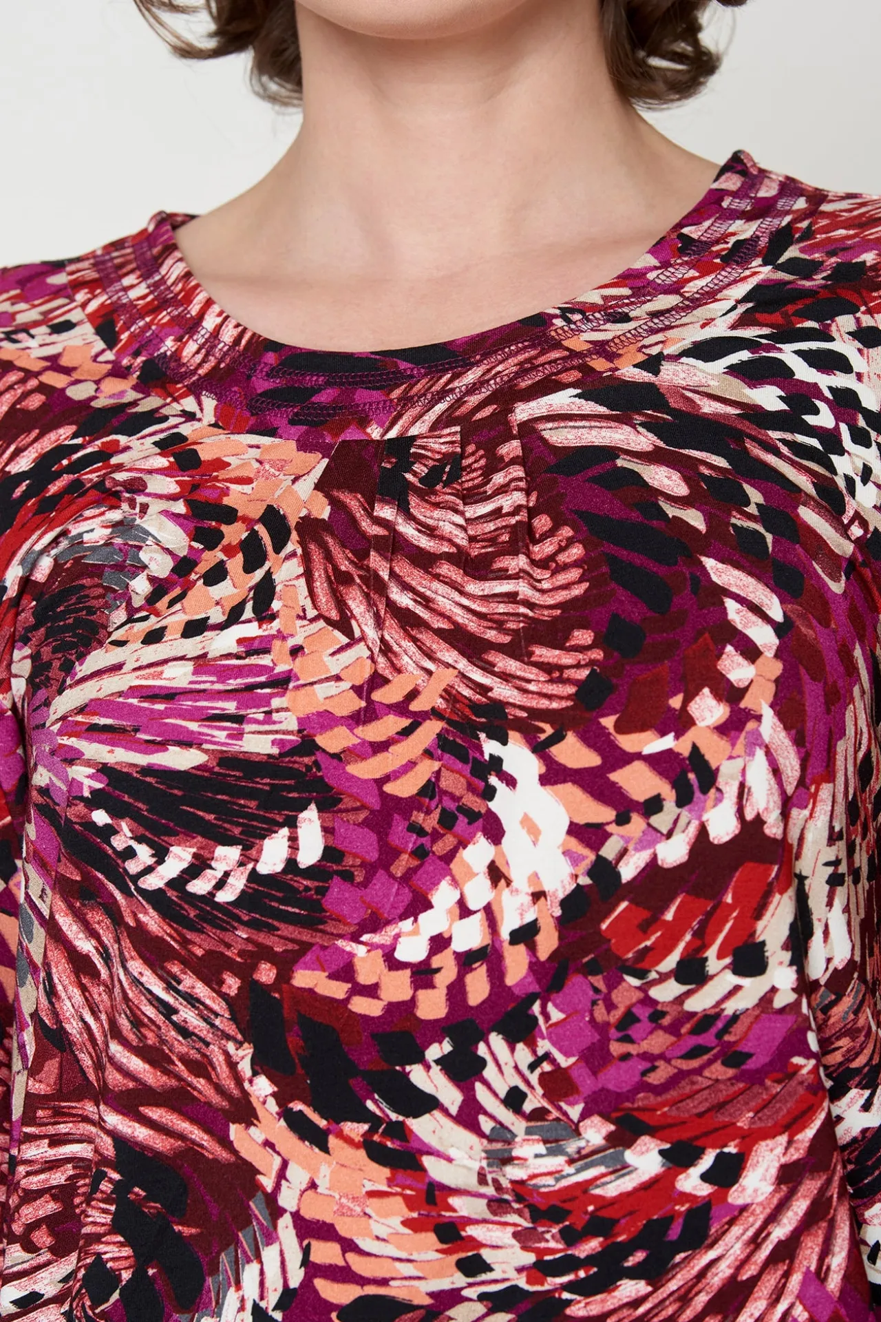 tshirt__fuchsia_pink_2-3.webp T-shirt - Fuchsia Pink