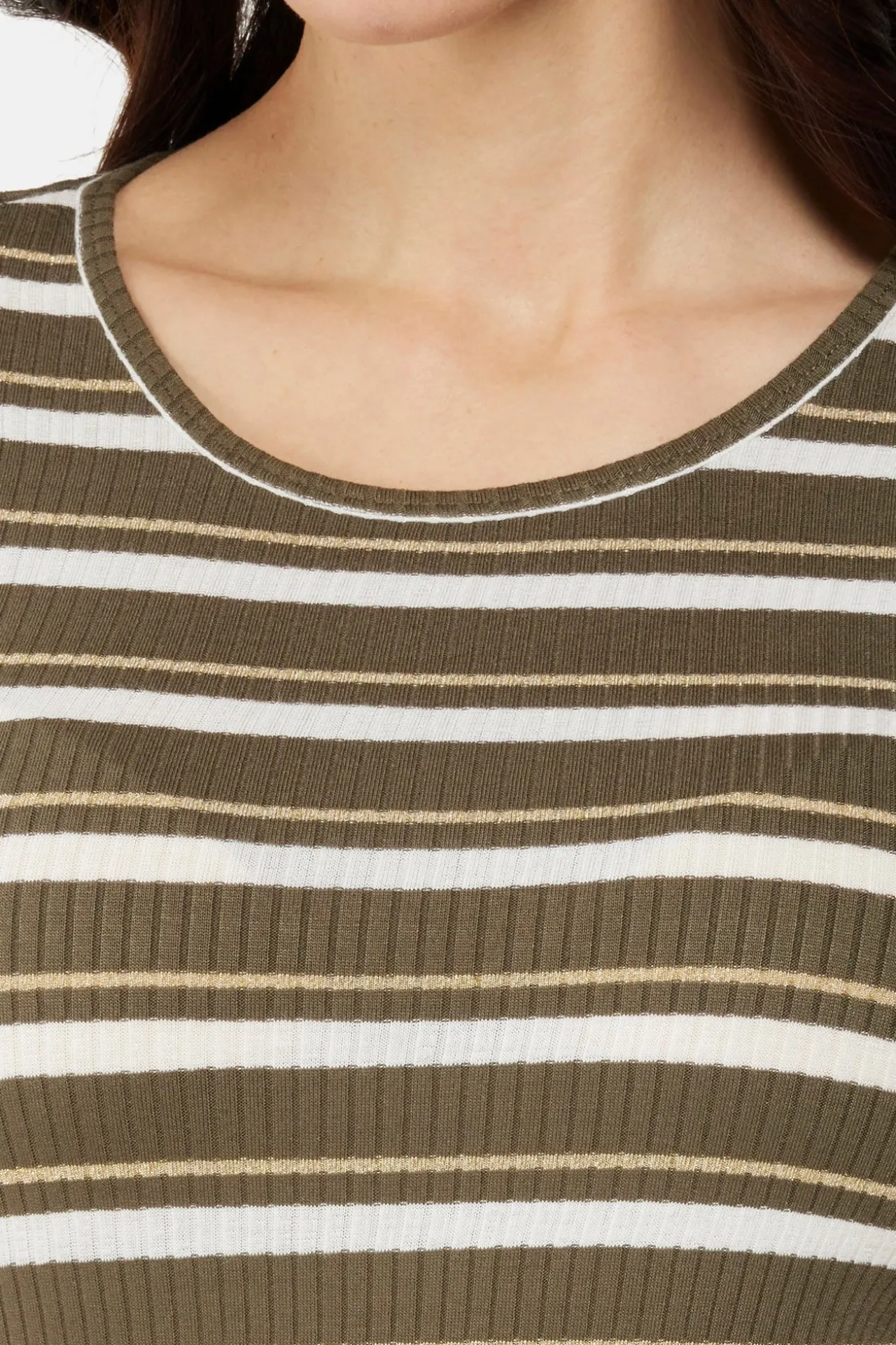 tshirt_langrmet__olive_ni_1-1.webp T-shirt Langærmet - Olive Night Mix