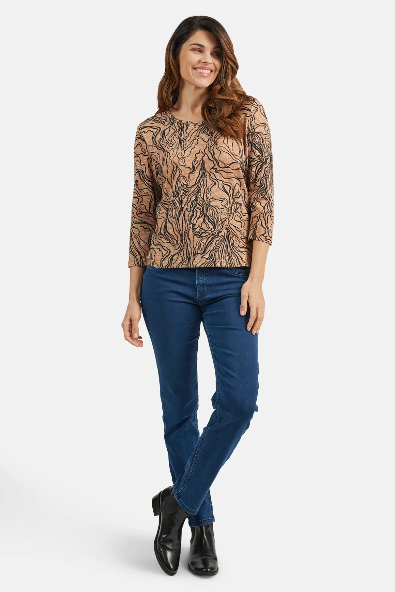 tshirt_med__rmer__brun_mi_1.webp T-shirt Med 3/4 ærmer - Brun mix
