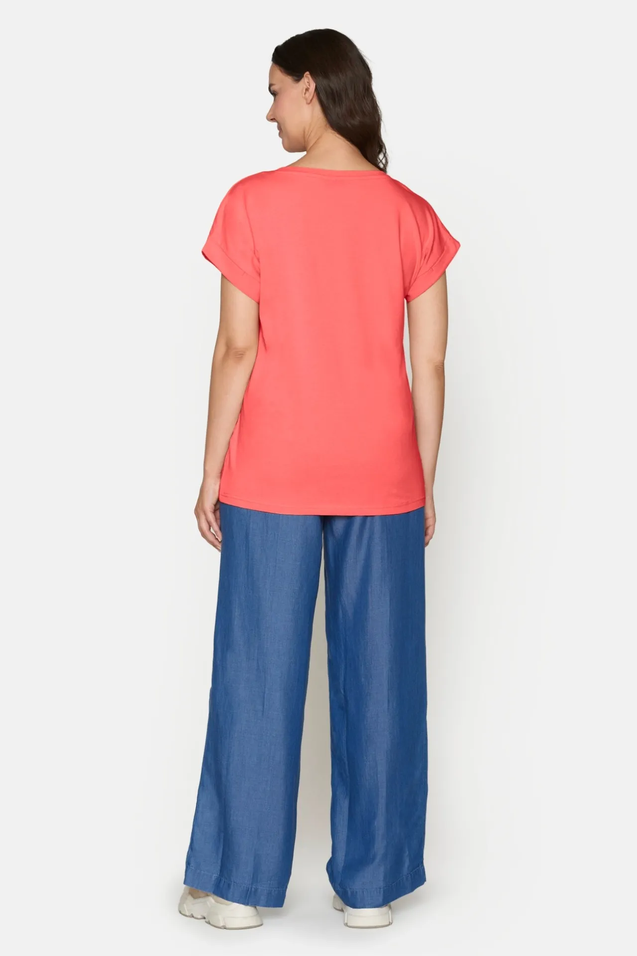 tshirt_med_korte_rmer__me_3.webp T-shirt Med Korte ærmer - Melon
