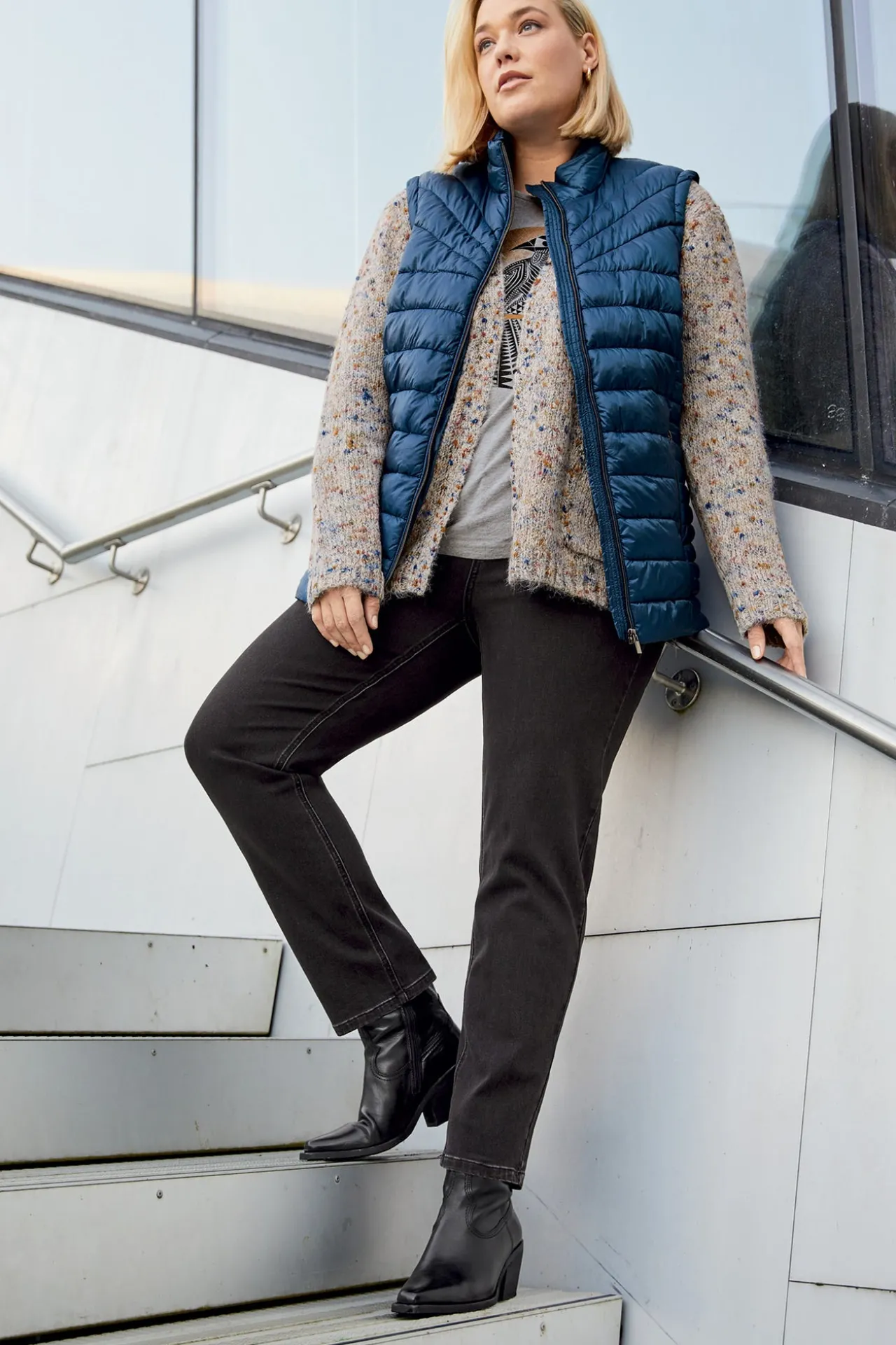 vest__navy_2.webp Vest - Navy